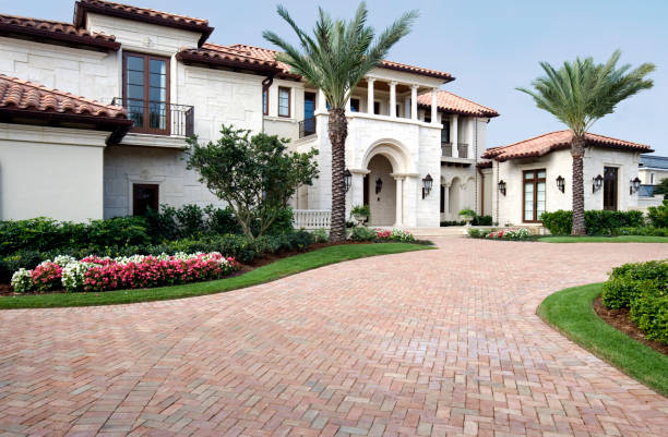 Best Interlocking Driveway Pavers  in Falls City, OR